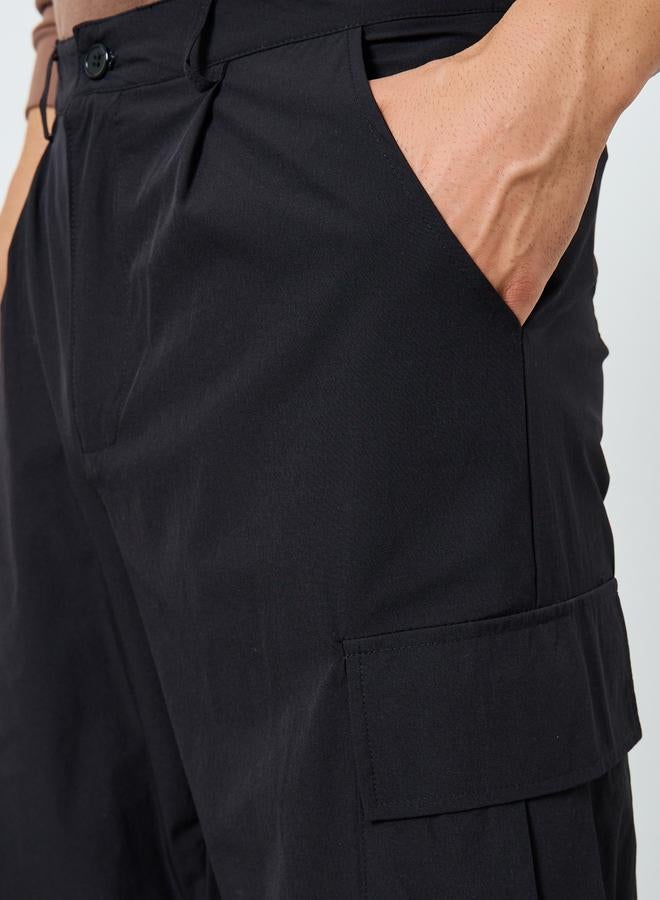 Styli Men Oversized Straight Leg Streetwear Cargo Pants - Image 3